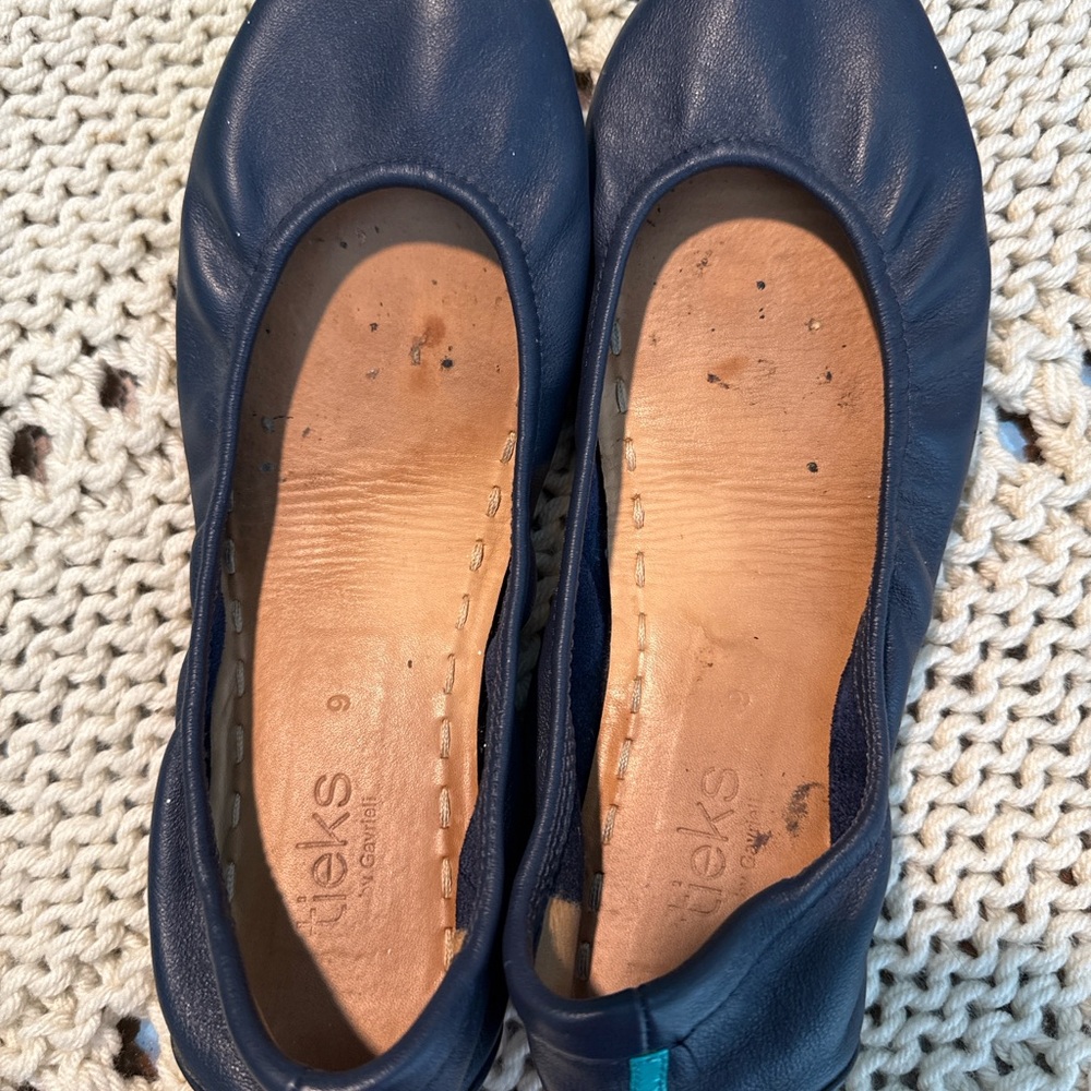 Tieks Women’s Flats in California Navy